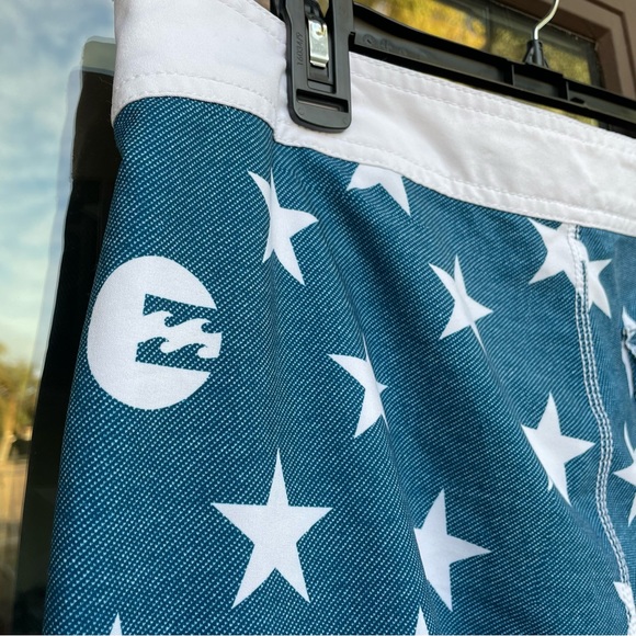 Billabong PX3 Platinum X Patriotic Flag Boardshorts, Waist 34 - Picture 10 of 13